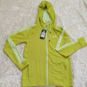 Awesome Under Armour jacket NWT!! SZ M